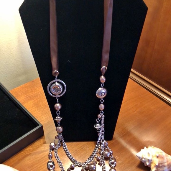 Paparazzi - Picture 1 of 7